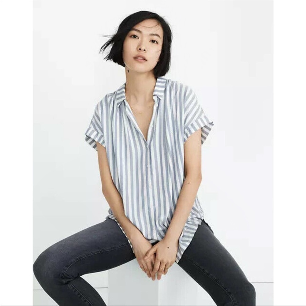 Madewell Blue and White Striped Short Sleeve Shirt